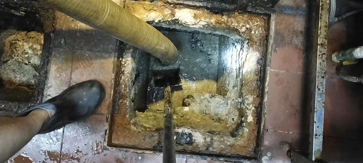 班戈污水池清理一般都有毒气，怎么预防中毒呢？